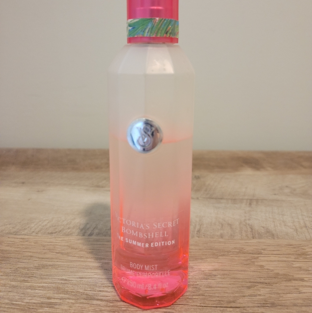 Victoria's Secret Bombshell The Summer Edition